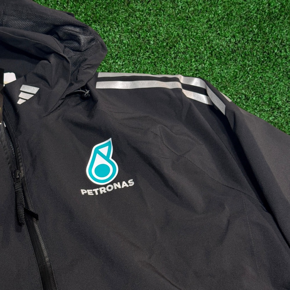 adidas Mercedes AMG Petronas Formula Team Mechanics Jacket JX0760 Men's Size S - Picture 3 of 5
